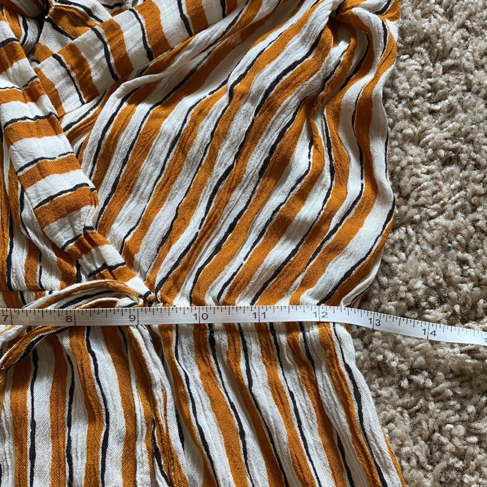 Go Coco Striped Deep V Neck Romper NWT Women’s Size Medium Brown Black Cream - Picture 6 of 6